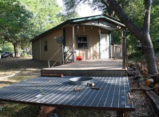 107 Circle Dr, Mabank, TX 75156