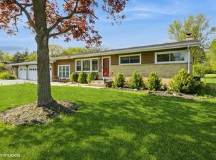 22374 W Sturm St, Lake Zurich, IL