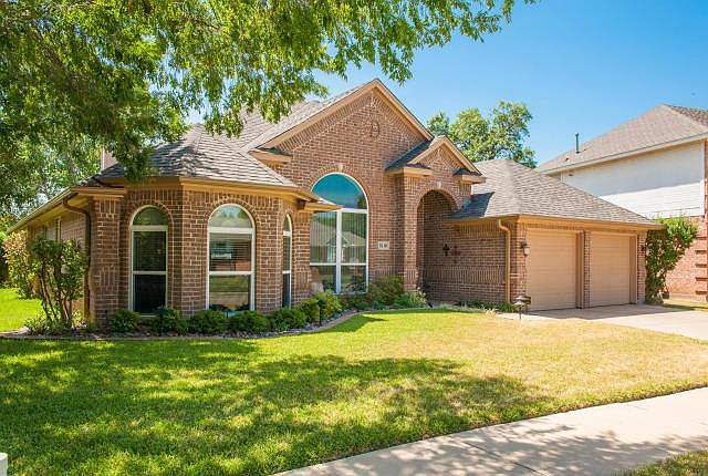 1st image of 3110 Waterside Dr