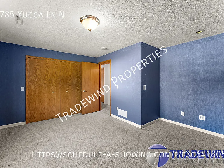 5785 Yucca Ln N — Photo 22