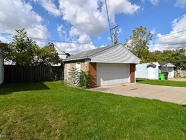 4926 E 86th St — Photo 25
