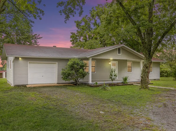 530 Michaels Rd, Trenton, GA 30752