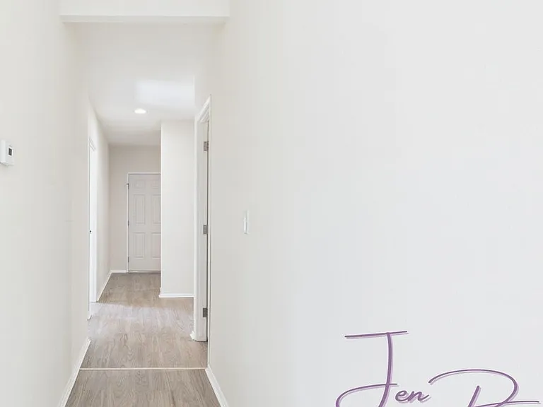 7420 Guide Meridian — Photo 29