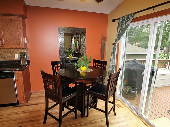 2nd image of 256 117th Ln NE