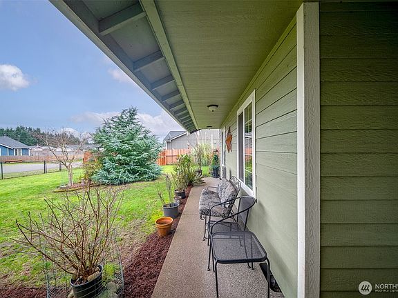 3rd image of 9321 179th Lane SW