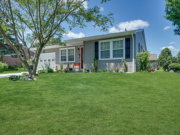 2nd image of 1 Green Meadow Ln #72