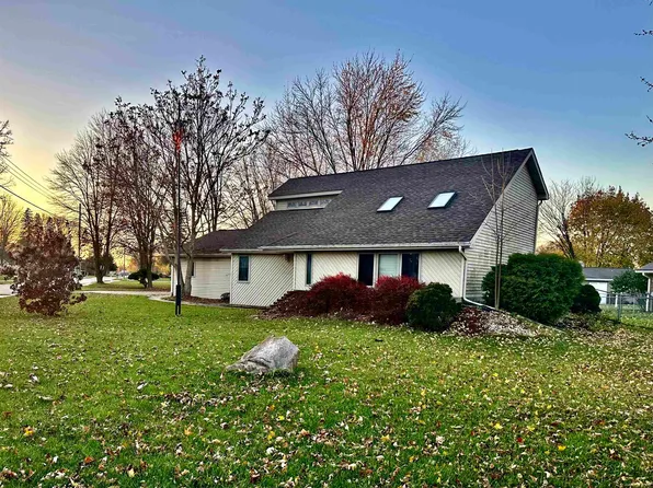315 Glidden Rd, Beaverton, MI 48612
