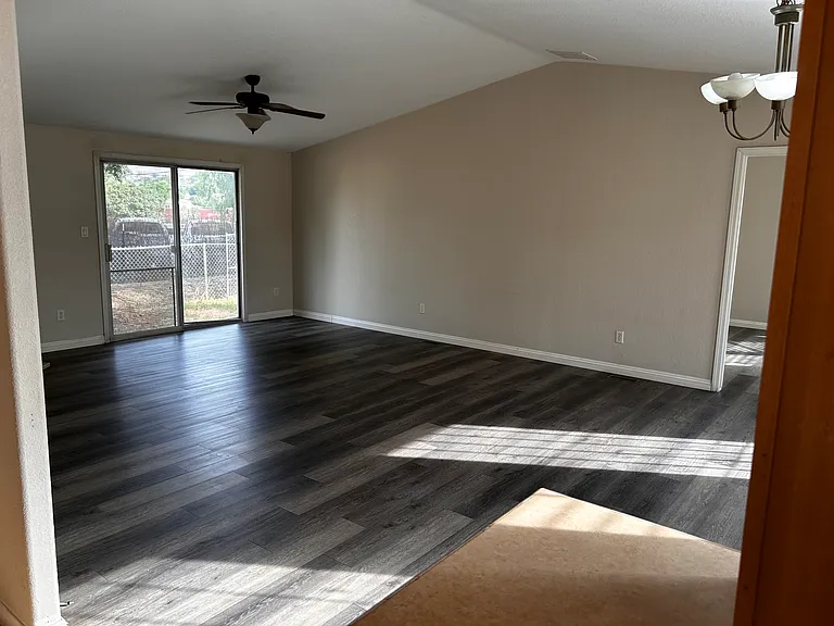 4485 Soto St #B — Photo 4