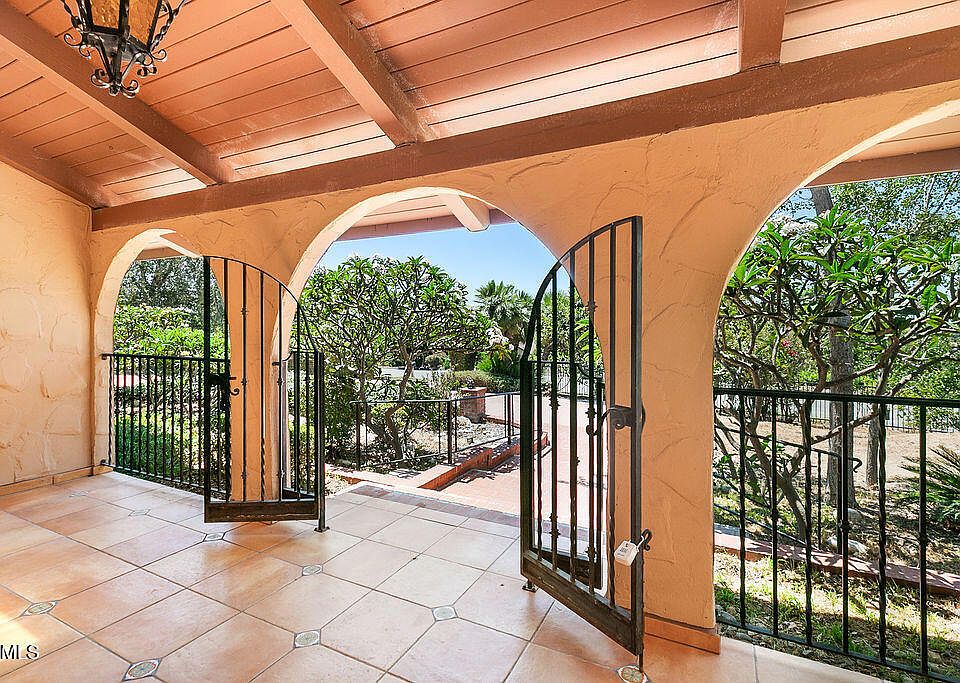 567 N Avocado Pl, Camarillo, CA 93010 | MLS #V1-38035 | Zillow