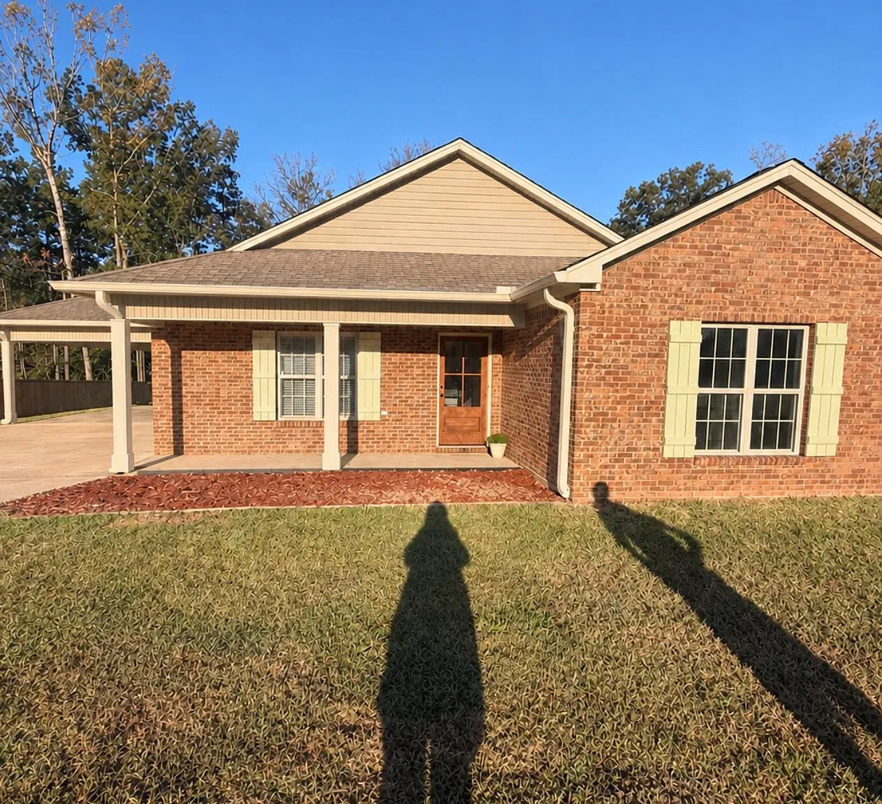 3 bed, 2.0 bath, 1480 sqft, $1,600 — Photo 1