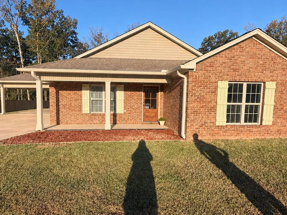 1031 N Sherman Dr