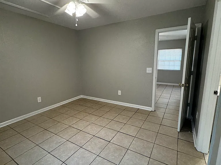 820-1 California St #1 — Photo 17