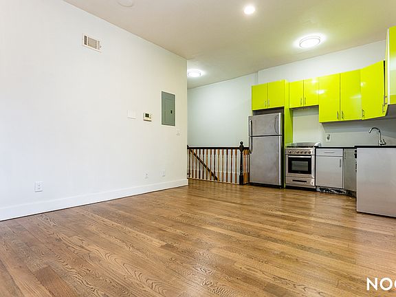 2nd image of 901 Bushwick Ave #1
