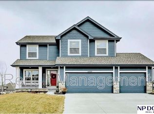11505 S 110th Ave, Papillion, NE 68046