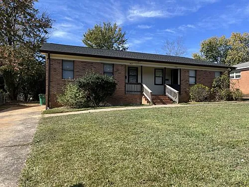 3631 Driftwood Dr Photo 1