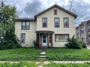 601 E Jefferson St, Bloomington, IL 61701