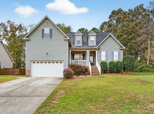 7900 Lagenaria Dr, Angier, NC 27501