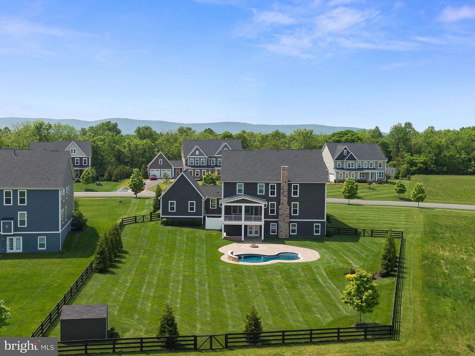 25844 Cameron Walk Pl, Aldie, VA 20105 MLS VALO2060440 Zillow