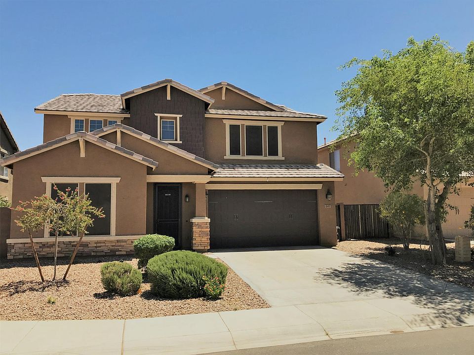 Beautiful 2-story front view of home.