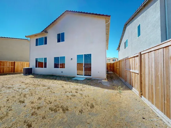 2926 Delegate Dr, Lincoln, CA 95648