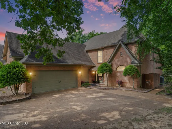 6675 Masters Dr, Olive Branch, MS 38654