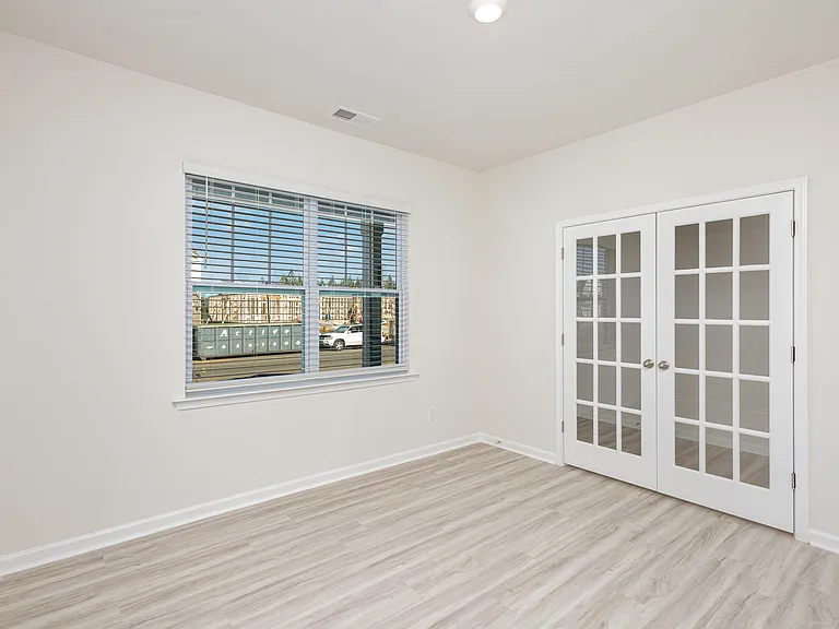 180 Giant Oak Ave — Photo 13