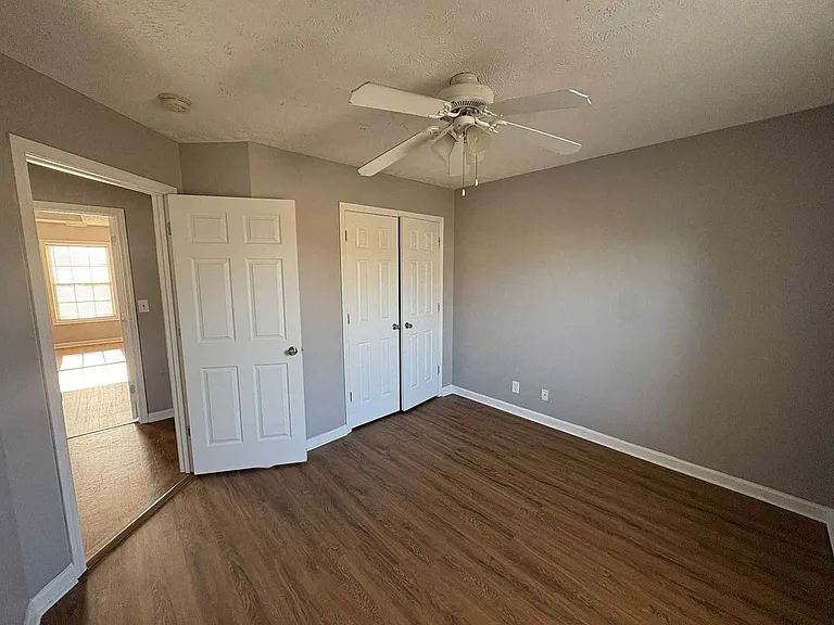 1213 Chinook Cir — Photo 50