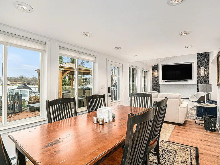17437 Lakeview Dr — Photo 39