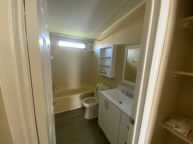 2221 Nina St — Photo 7