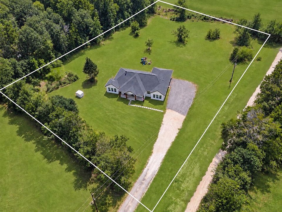 1st image of 22694 Brook Forest Rd