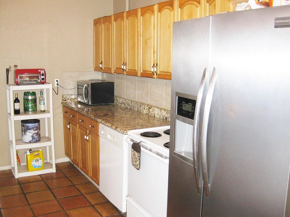 1st image of 630 NE 61st Ct
