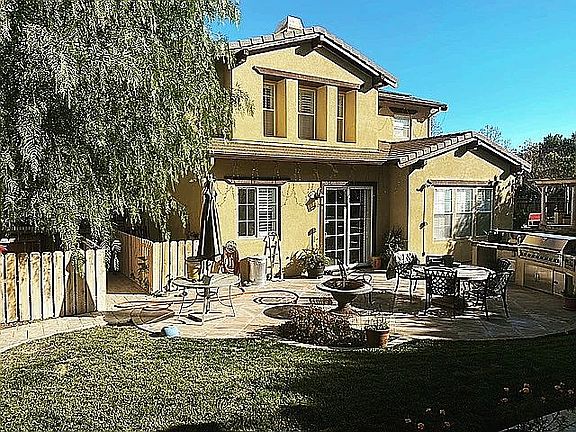 2nd image of 4974 Shiloh Pl