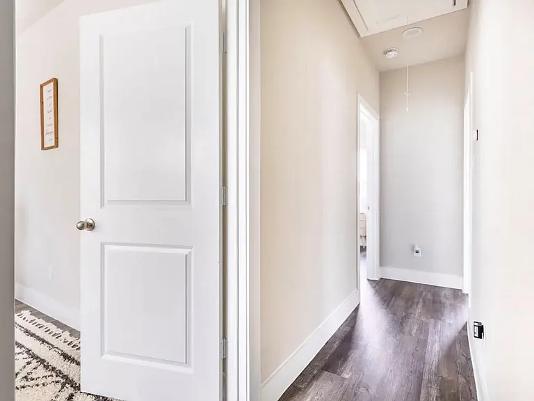 1740 Cove Crescent Ct — Photo 11