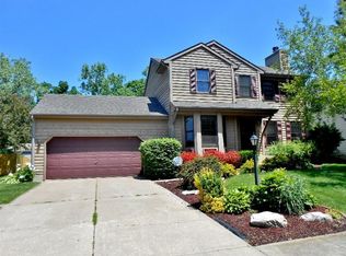 130 Pheasant Run Dr, Porter, IN 46304
