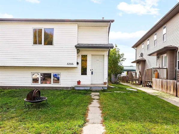 5205B N 52nd Ave, Camrose, AB T4V 4M3
