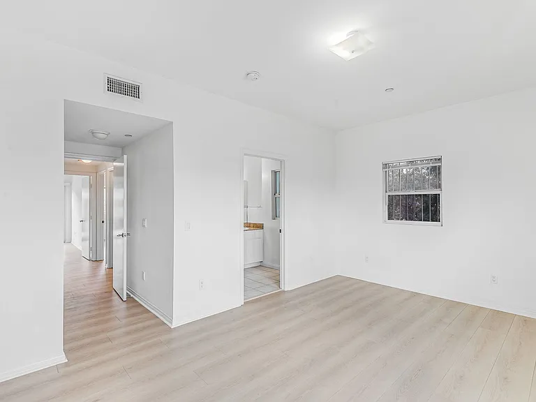 8729 Willis Ave. — Photo 17