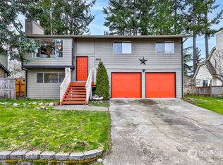 18536 SE 259th Pl, Kent, WA 98042