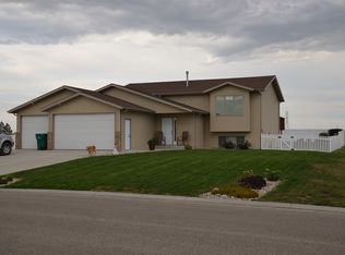 3437 E 68th Ave, Anchorage, AK 99507