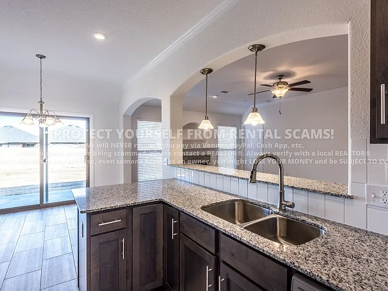 4530 W Divide Dr — Photo 7
