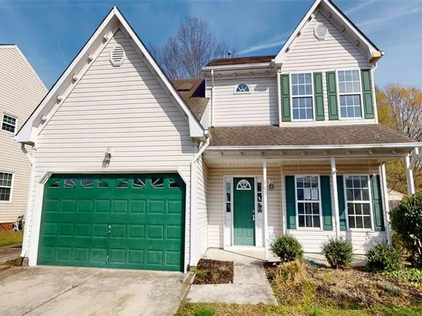 707 Indian Cedar Dr, Chesapeake, VA 23320