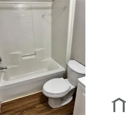 10553 Bay Hills Cir — Photo 33