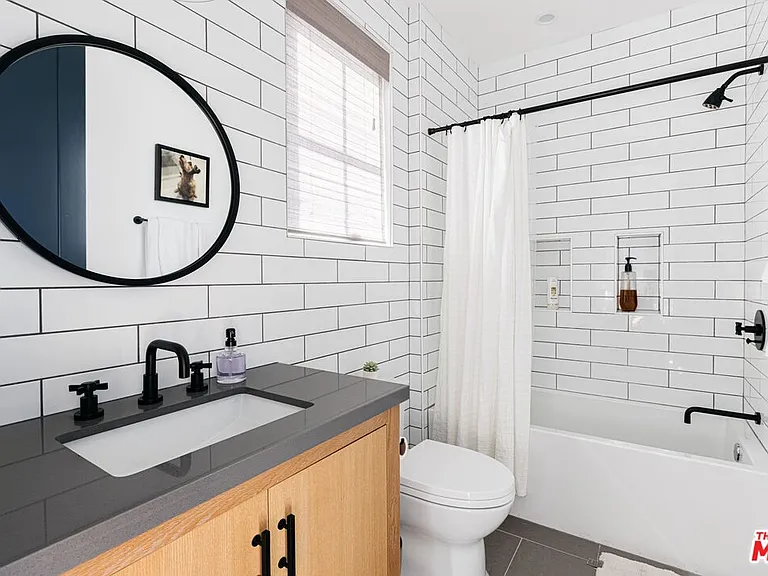3943 McLaughlin Ave — Photo 30