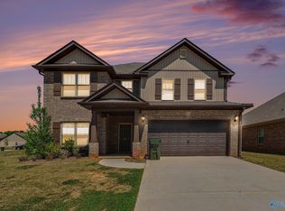 221 Portrait St, Meridianville, AL 35759