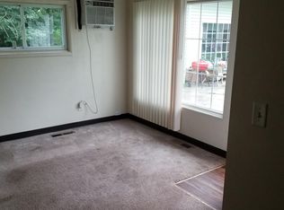 2358 Newton St, Akron, OH 44305