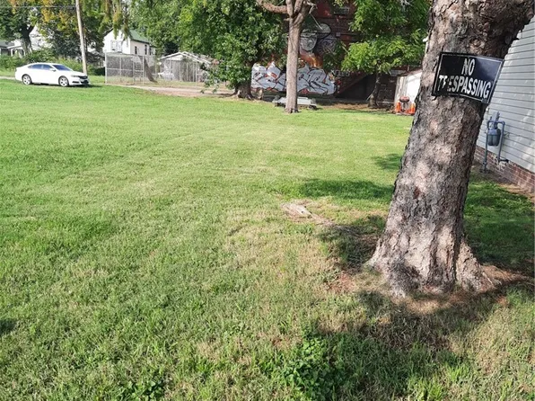 1410 1st Ave, Charleston, WV 25387