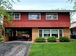 2802 Woodworth Pl, Hazel Crest, IL 60429