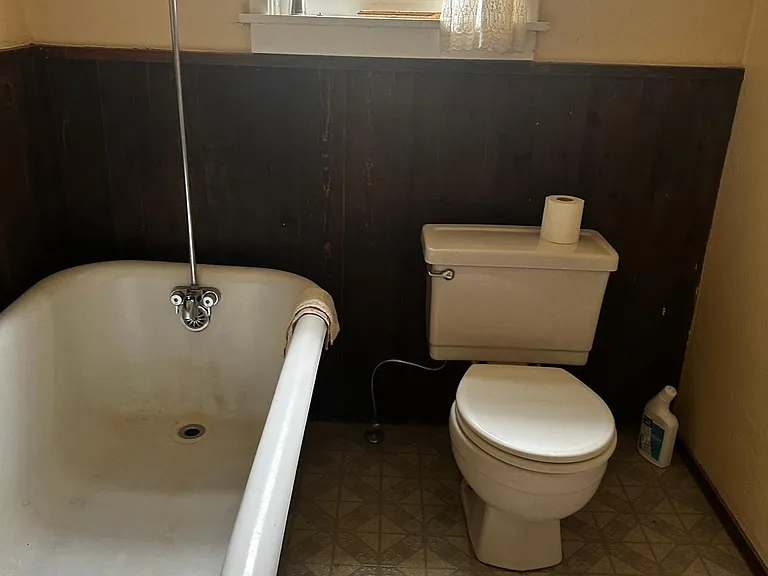 168 Lincoln St — Photo 7