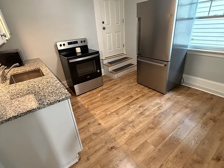 6 Rockdale Ave #2 — Photo 4