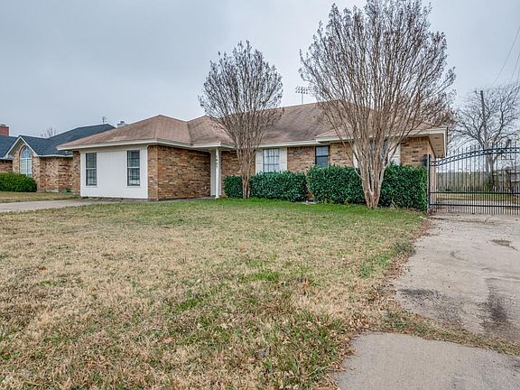 2nd image of 1437 Strickland Dr