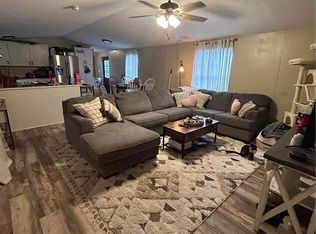 157 Red Oak Dr, Manvel, TX 77578